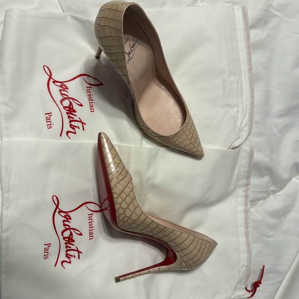 Christian Louboutin Kate 100 heals Size 36.5 EU Size 6.5